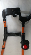 Load image into Gallery viewer, Ossenberg Big XL Forearm Crutches
