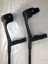 Load image into Gallery viewer, Ossenberg &#39;Classic&#39; Bottom Adjustable Forearm crutches
